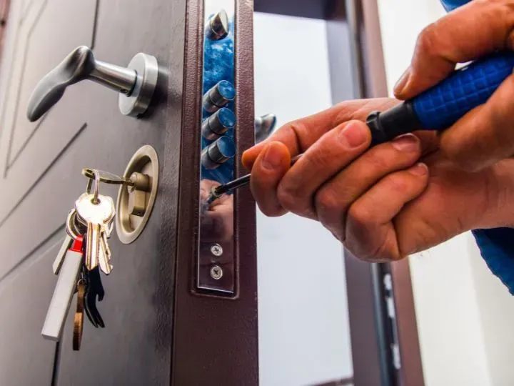 24/7 Emergency Locksmith Services